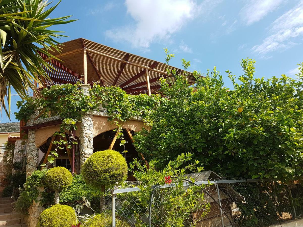 Nadia'S Traditional Greek House Anavyssos Exterior foto